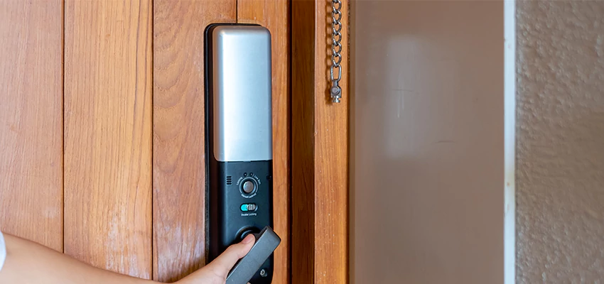 Home Security Electronic Locks Upgrades in Kensington, CA