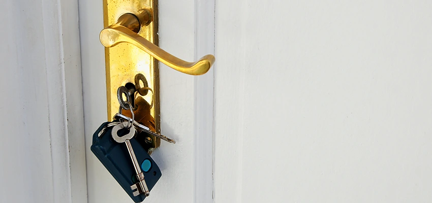 Broken Door Key Extraction in Kensington, CA